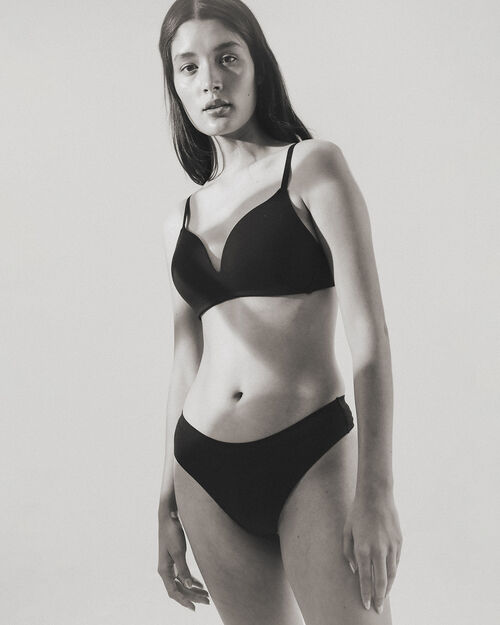 Tanga Color Negro